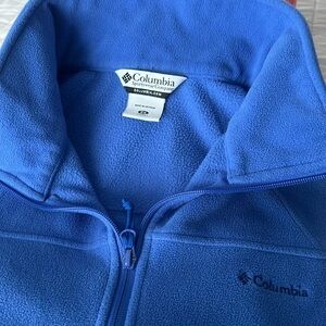 Columbia women’s Blue Fleece Jacket size  XXL